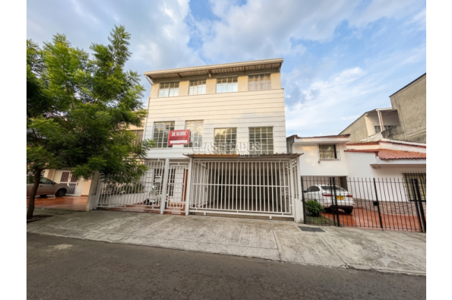 Casas, Venta en Camino Real
