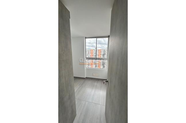 Apartamentos, Alquiler, Bogotá - $1.400.000