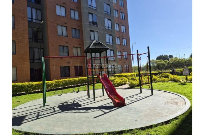 Apartamentos, Alquiler, Madrid - $1.200.000