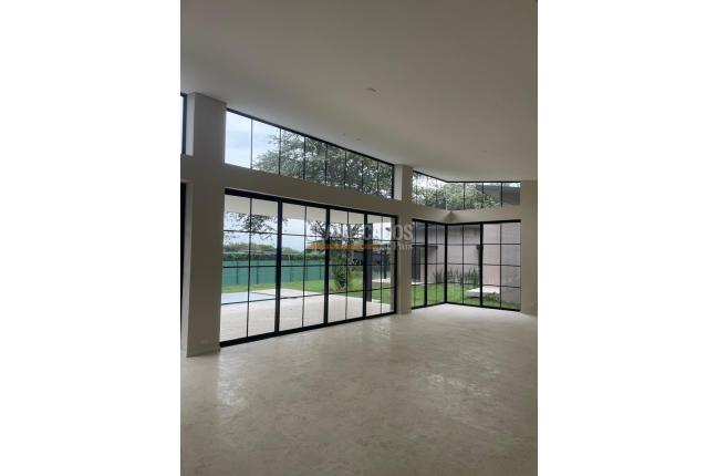 Casas, Venta, Yumbo - $5.200.000.000