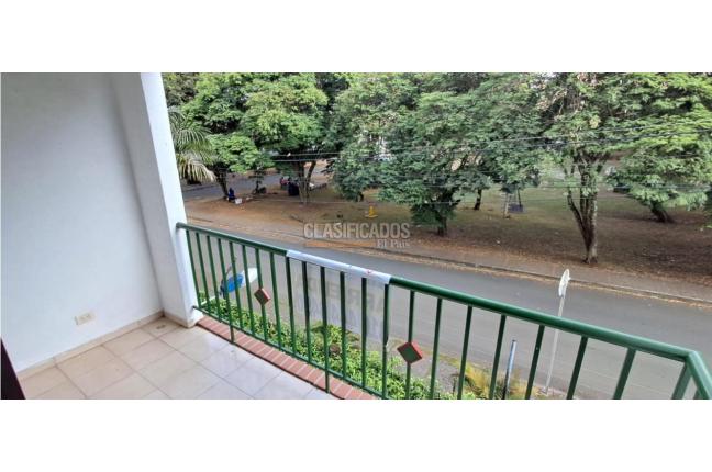Apartamentos, Alquiler, Tejar de las Quintas - $2.000.000