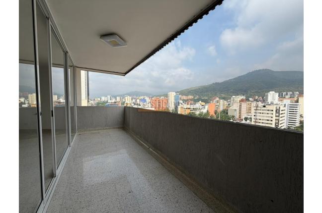 Apartamentos, Venta, Versalles - $590.000.000
