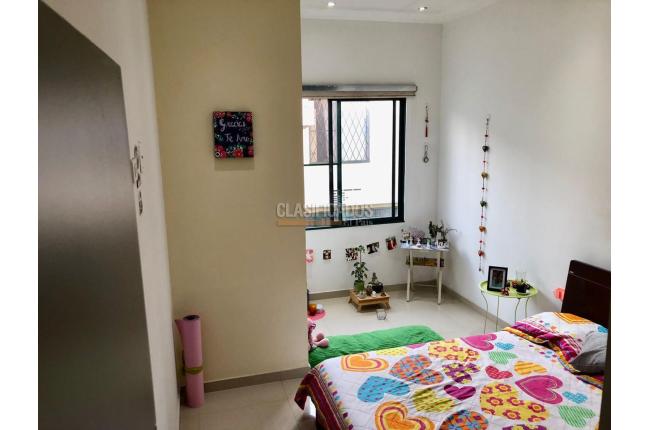 Casas, Alquiler, La Flora - $3.200.000