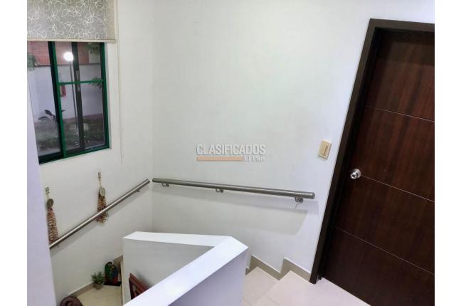 Casas, Alquiler, La Flora - $3.200.000