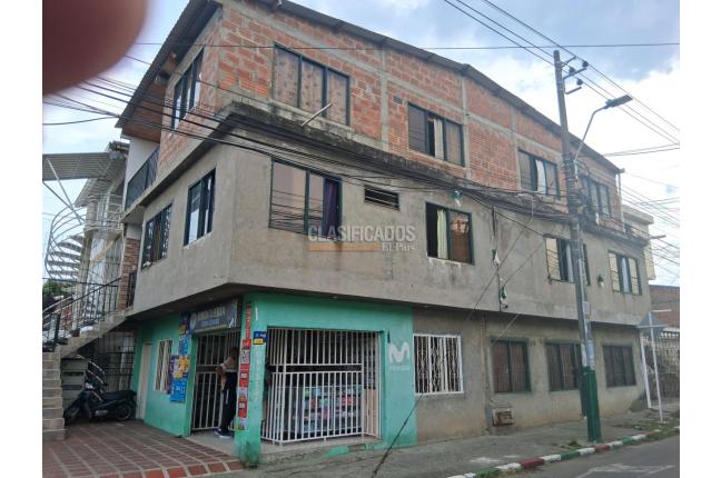 Casas, Venta en El Jardín