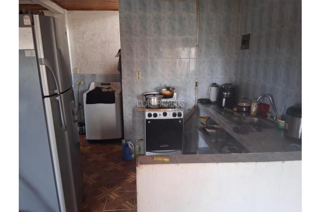Casas, Venta, El Jardín - $600.000.000