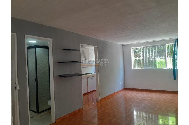 Apartamentos, Venta en Prados de Oriente