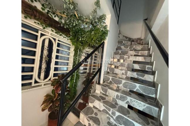 Edificios, Venta en Salomia