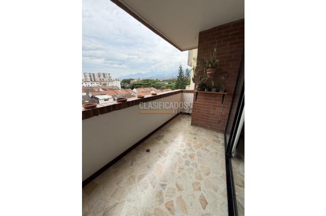 Apartamentos, Venta en Las Quintas de Don Simón