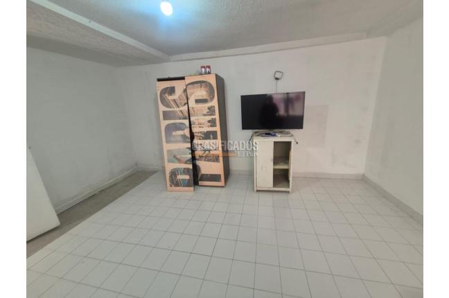 Locales y Bodegas, Alquiler, Bogotá - $4.700.000