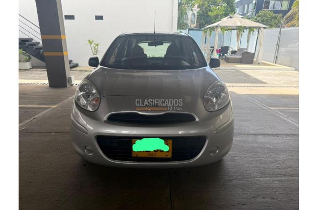 Nissan March 2016