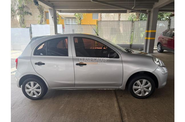 Nissan March 2016
