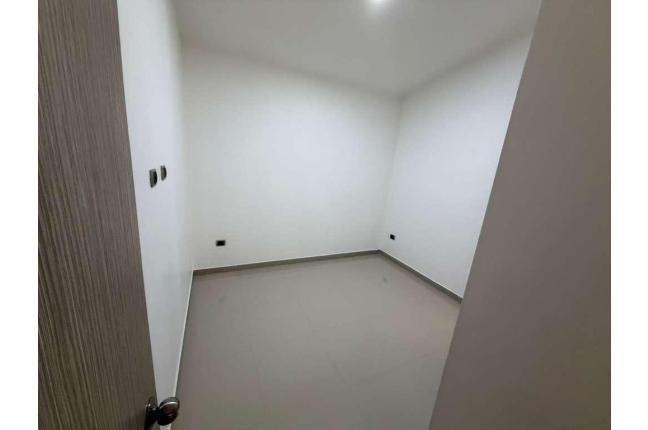 Apartamentos, Alquiler, Colseguros - $1.400.000