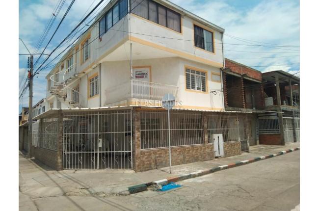 Apartamentos, Alquiler, La Independencia - $950.000