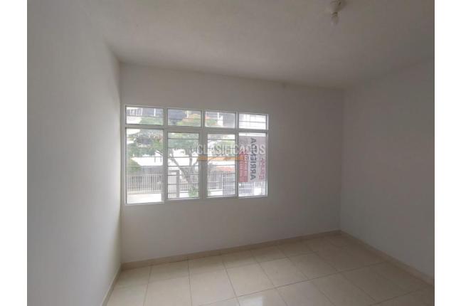 Apartamentos, Alquiler, La Independencia - $950.000