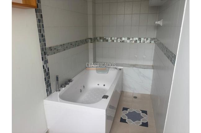 Apartamentos, Alquiler, Ciudad Capri - $2.500.000