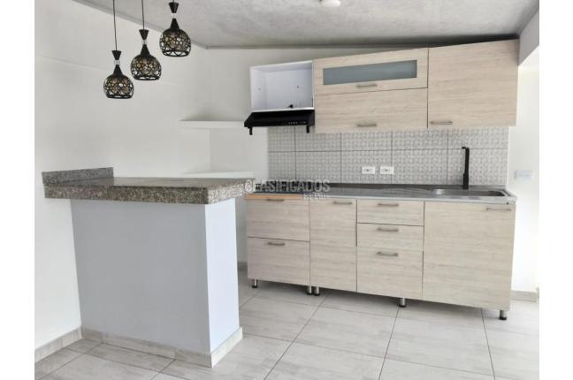 Casas, Alquiler, Dos Quebradas - $850.000