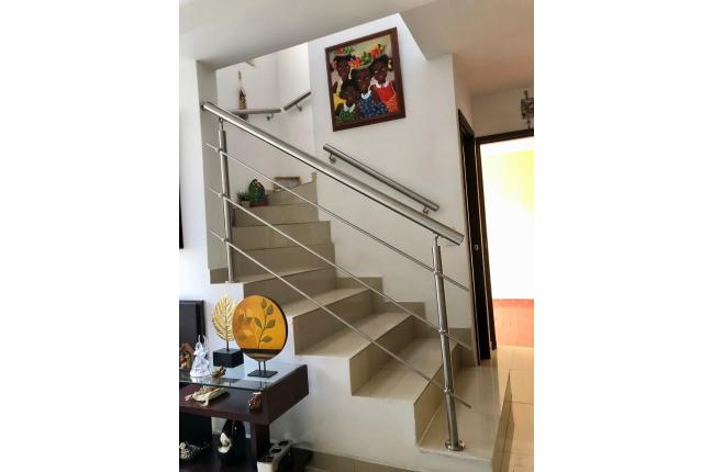 Casas, Alquiler, La Flora - $3.200.000