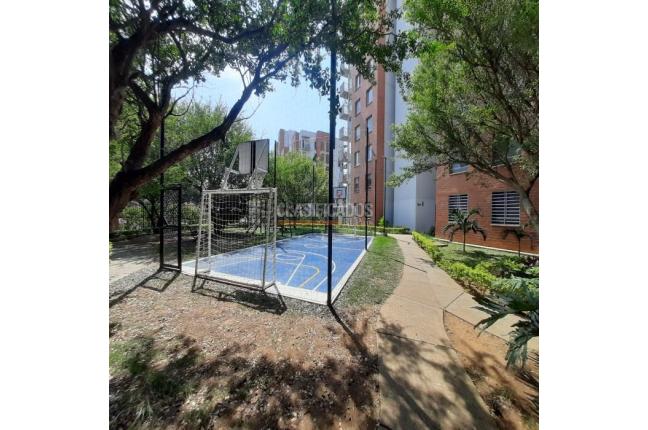 Apartamentos, Venta en Ciudad Melendez