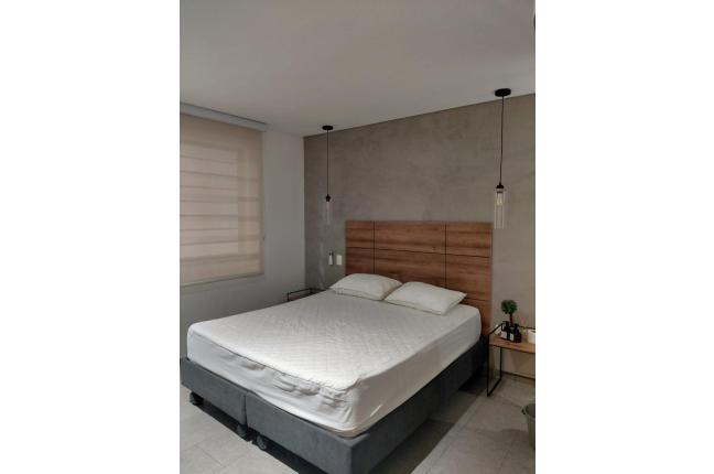 Apartaestudios, Alquiler, Alameda - $2.800.000