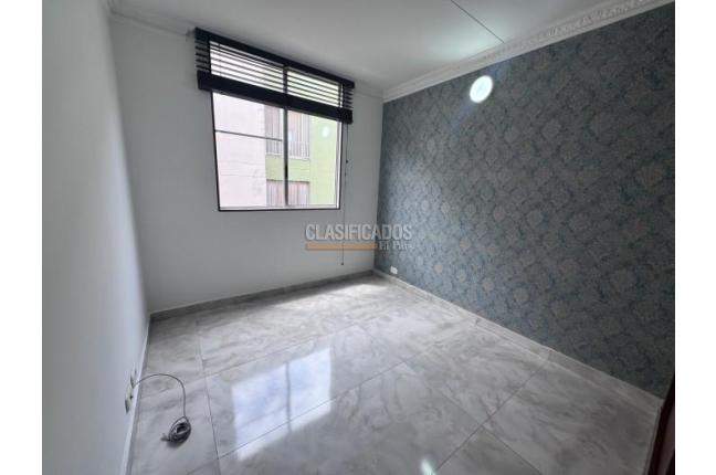 Apartamentos, Venta, Primero de Mayo - $380.000.000