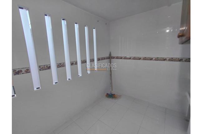 Apartamentos, Alquiler, Cañaverales - $1.100.000