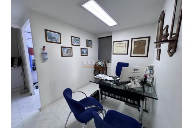 Oficinas y Consultorios, Venta, San Vicente - $200.000.000