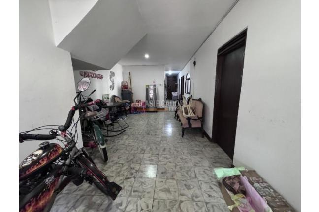 Casas, Venta, Santa Elena - $670.000.000