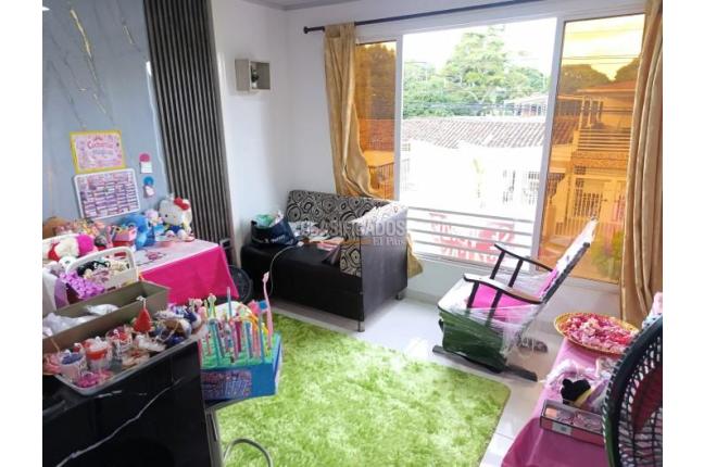 Casas, Venta, Prados del Norte - $650.000.000