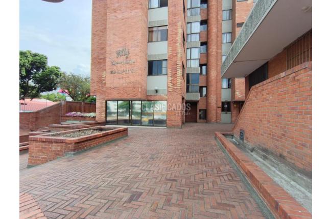 Apartamentos, Venta en El Limonar