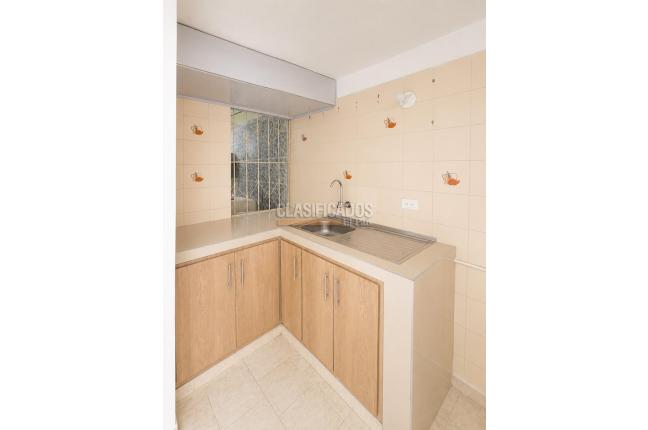 Casas, Venta, Floralia - $250.000.000