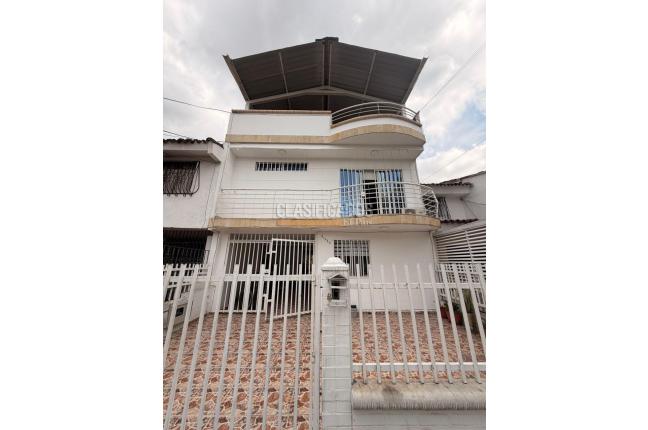 Casas, Venta, La Merced - $740.000.000