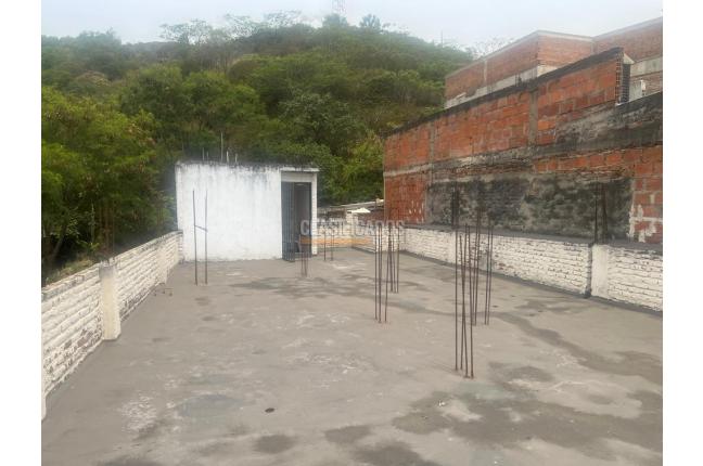 Casas, Venta, Guadalupe - $600.000.000