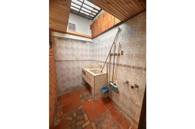 Apartamentos, Venta, Miraflores - $405.000.000