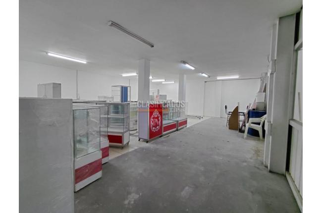 Locales y Bodegas, Alquiler, Junín - $13.000.000