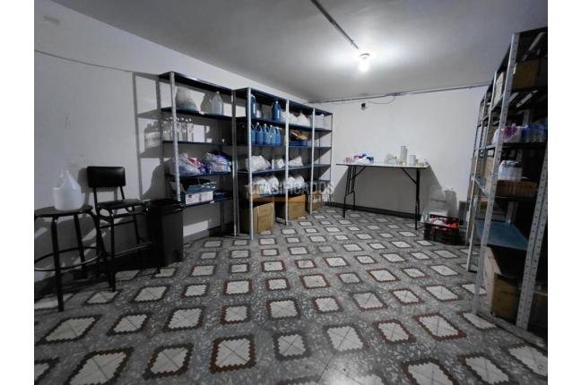 Locales y Bodegas, Alquiler, Junín - $4.000.000