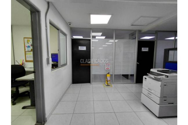 Oficinas y Consultorios, Alquiler, Junín - $4.000.000