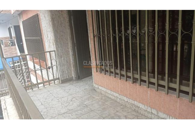 Edificios, Venta, La Base - $530.000.000