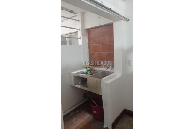 Edificios, Venta, La Base - $530.000.000