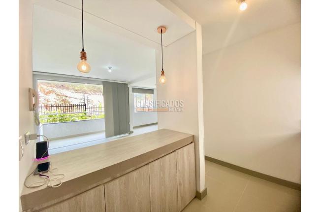 Apartamentos, Alquiler, Cristales - $3.300.000