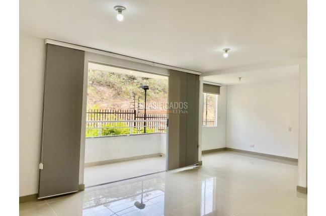 Apartamentos, Alquiler, Cristales - $3.300.000