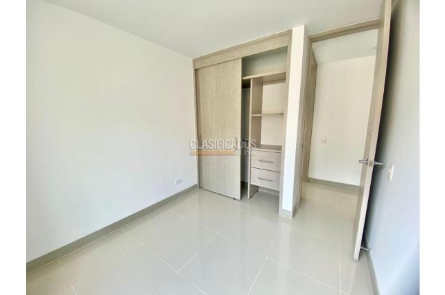 Apartamentos, Alquiler, Cristales - $3.300.000