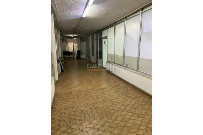 Oficinas y Consultorios, Venta, Granada - $160.000.000