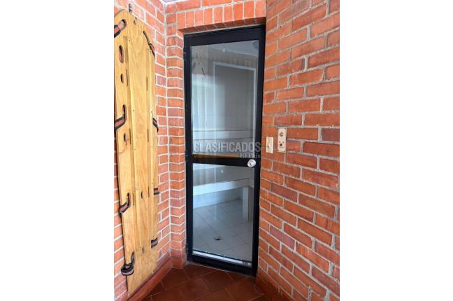 Apartamentos, Venta, Miraflores - $450.000.000