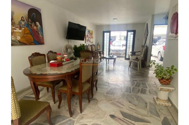 Casas, Venta, Meléndez - $520.000.000