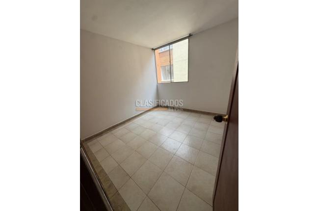 Apartamentos, Venta, Primero de Mayo - $240.000.000