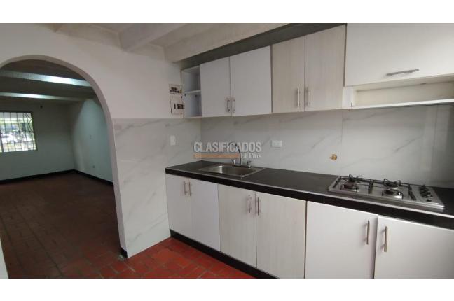 Casas, Alquiler, Palmeras del Norte - $1.800.000