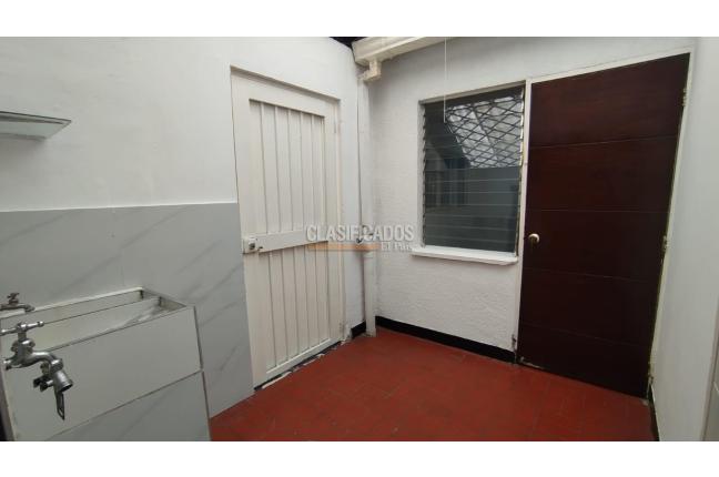 Casas, Alquiler, Palmeras del Norte - $1.800.000