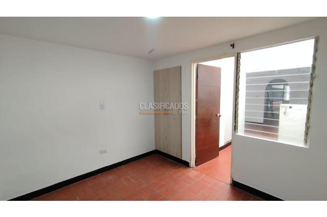 Casas, Alquiler, Palmeras del Norte - $1.800.000