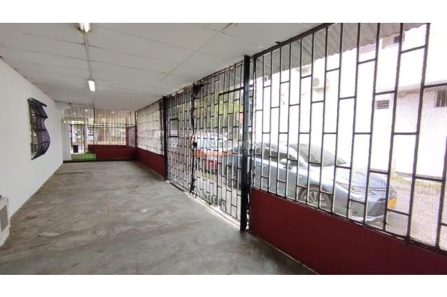 Casas, Alquiler, Palmeras del Norte - $1.800.000